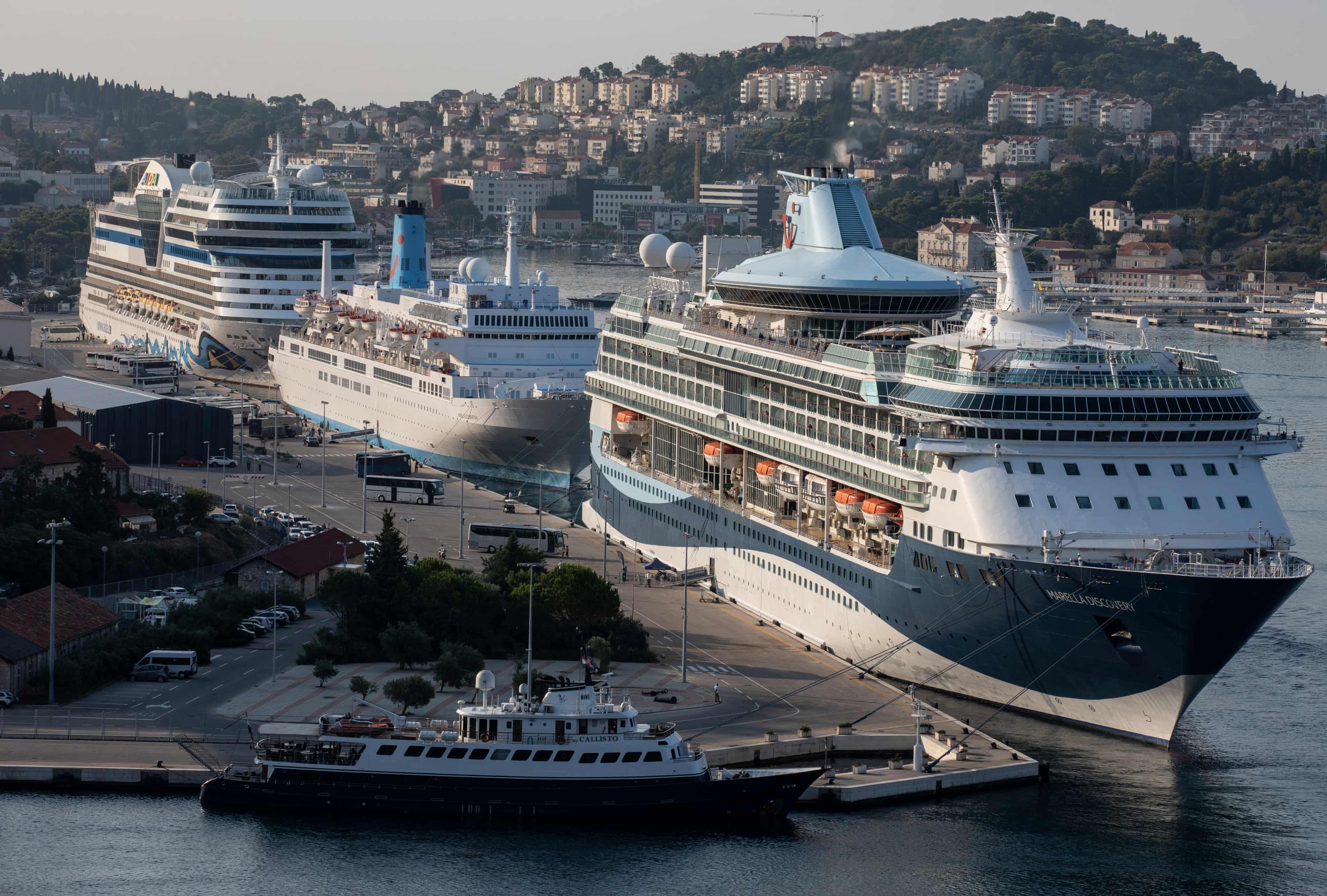 Armada van cruiseschepen teistert Europese steden